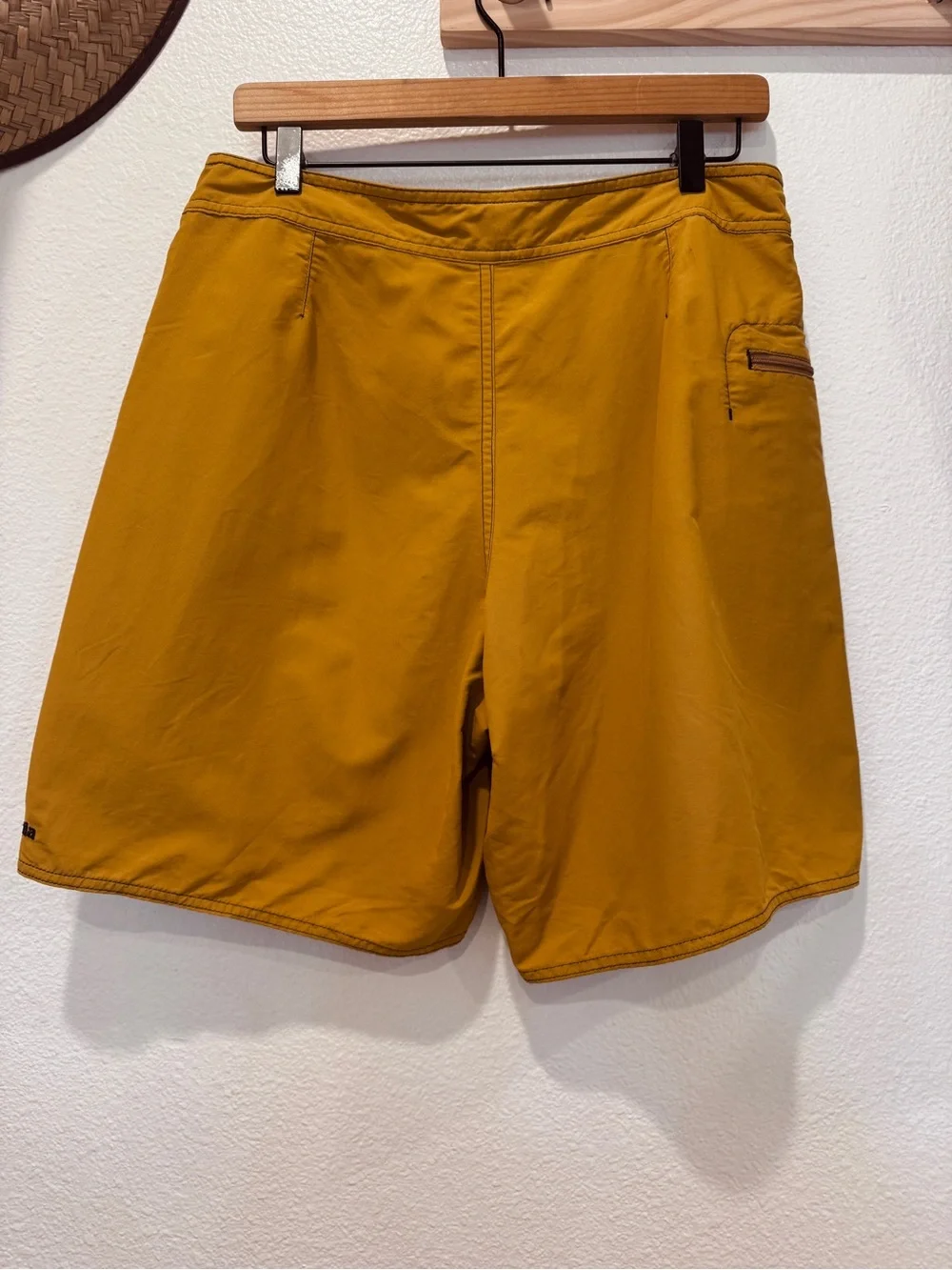 Patagonia Mustard Drawcord Hybrid Shorts - Men's 32